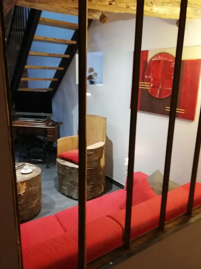 Villa Etable De Lilou à Sebrazac 0*,